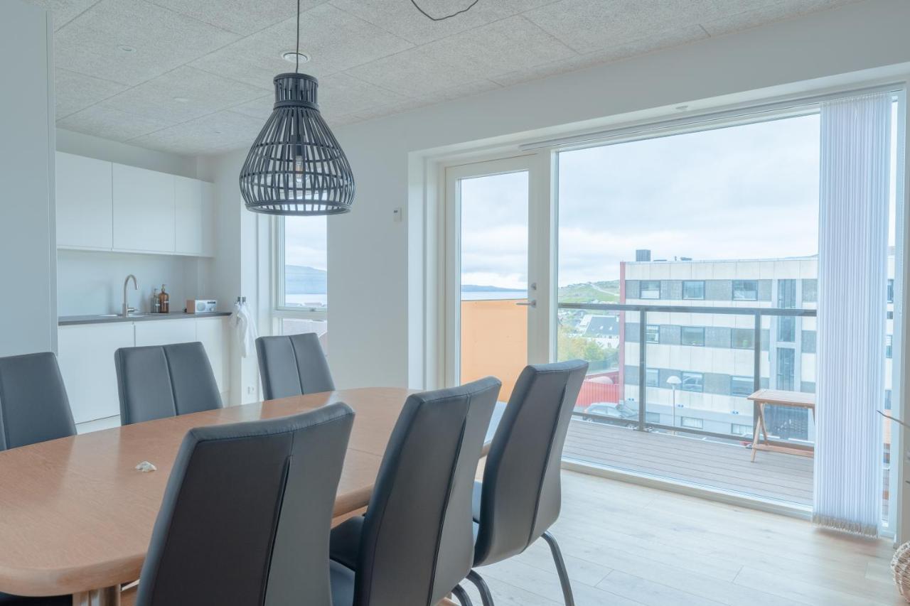 New / Stunning Sea View / Light / 3 Br Daire Tórshavn Dış mekan fotoğraf
